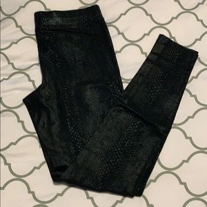 Express Embossed Black Reptile Leggings